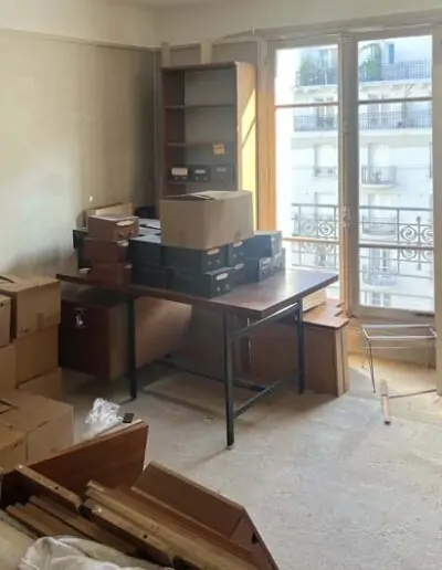 Bureau encombré